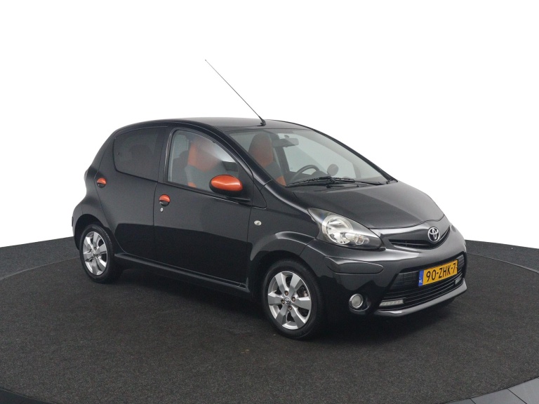 Toyota Aygo - 1.0 VVT-i Dynamic Orange 3