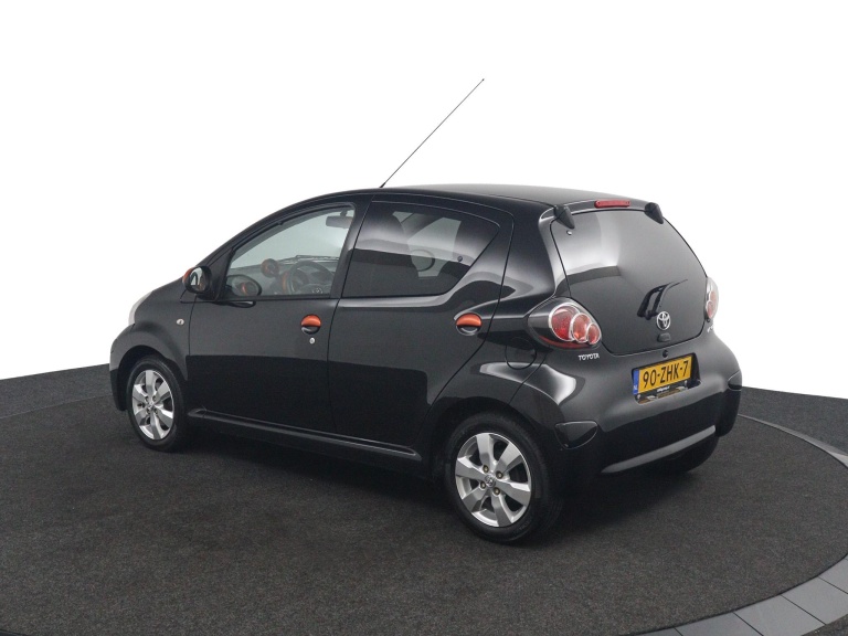 Toyota Aygo - 1.0 VVT-i Dynamic Orange 4