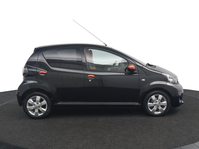Toyota Aygo - 1.0 VVT-i Dynamic Orange 6