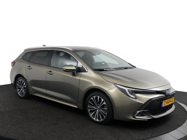 Toyota Corolla Touring Sports - Hybrid 140 Dynamic 3