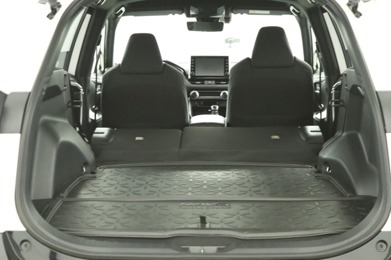 Toyota RAV4 - 2.5 Plug-in Hybrid AWD Business 26