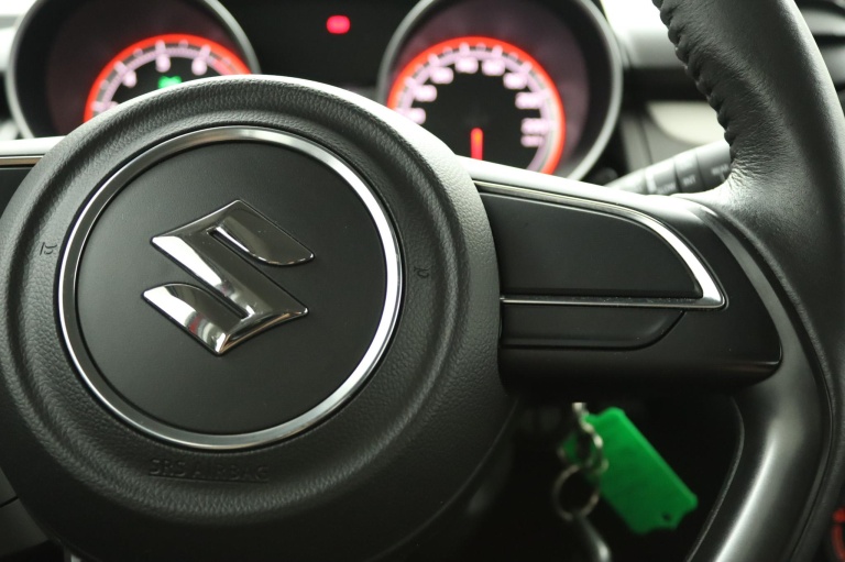 Suzuki Swift - 1.2 Comfort 18