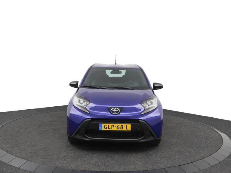 Toyota Aygo X - 1.0 VVT-i MT Play 16