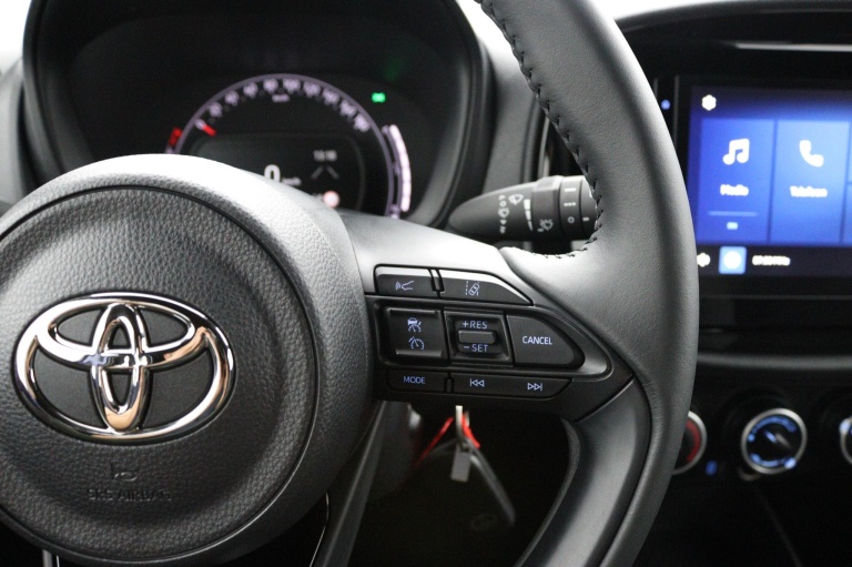 Toyota Aygo X - 1.0 VVT-i MT Play 21