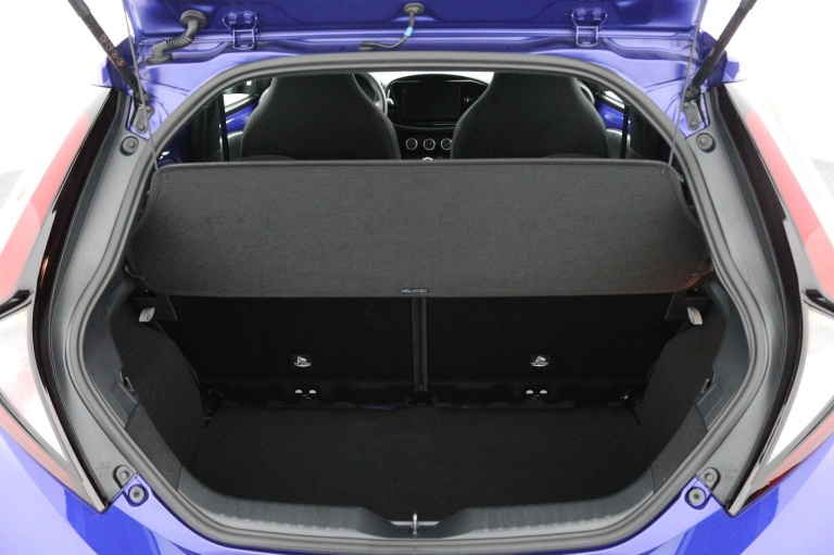 Toyota Aygo X - 1.0 VVT-i MT Play 23
