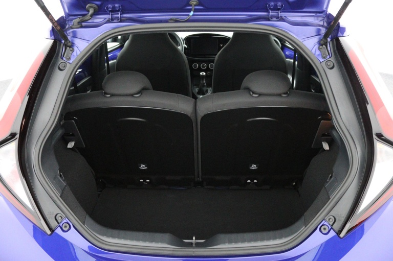 Toyota Aygo X - 1.0 VVT-i MT Play 24