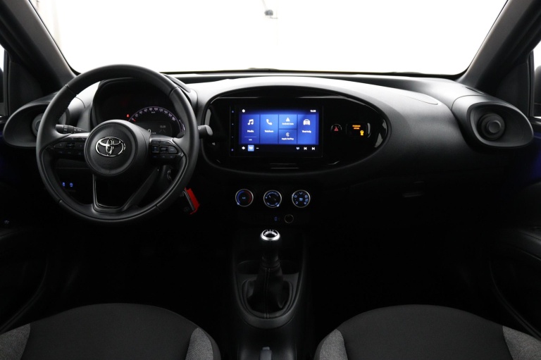 Toyota Aygo X - 1.0 VVT-i MT Play 4