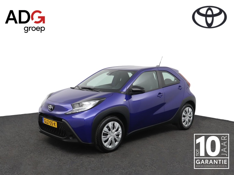 Toyota Aygo X - 1.0 VVT-i MT Play 1