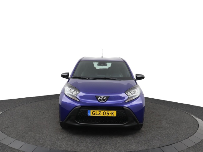 Toyota Aygo X - 1.0 VVT-i MT Play