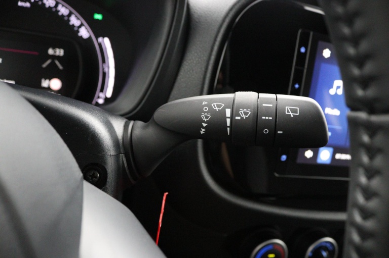 Toyota Aygo X - 1.0 VVT-i MT Play 31