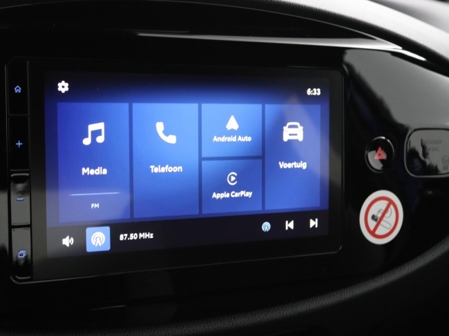 Toyota Aygo X - 1.0 VVT-i MT Play