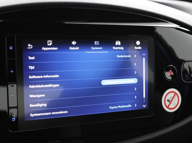 Toyota Aygo X - 1.0 VVT-i MT Play