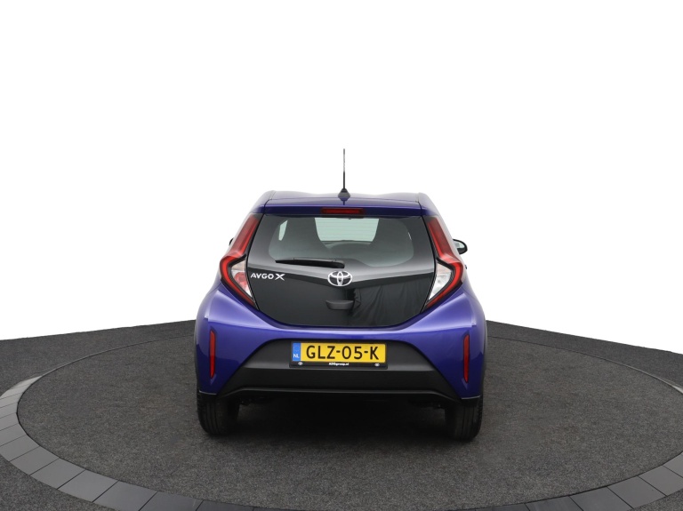 Toyota Aygo X - 1.0 VVT-i MT Play 42
