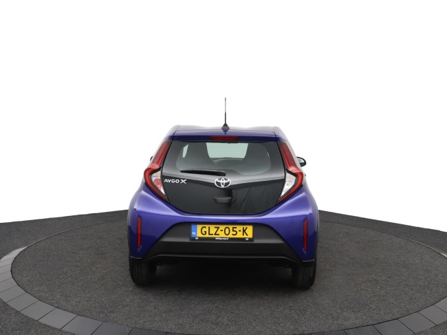Toyota Aygo X - 1.0 VVT-i MT Play