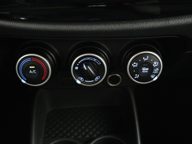 Toyota Aygo X - 1.0 VVT-i MT Play