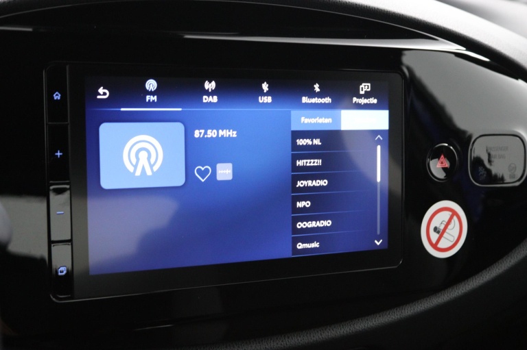Toyota Aygo X - 1.0 VVT-i MT Play 8