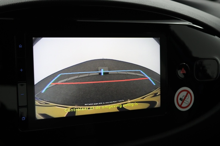 Toyota Aygo X - 1.0 VVT-i MT Play 9