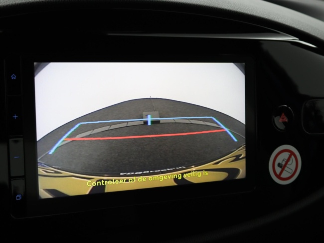 Toyota Aygo X - 1.0 VVT-i MT Play