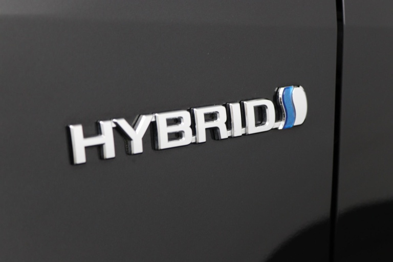 Toyota Yaris - 1.5 Hybrid 37