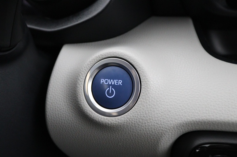 Toyota Yaris - 1.5 Hybrid 39