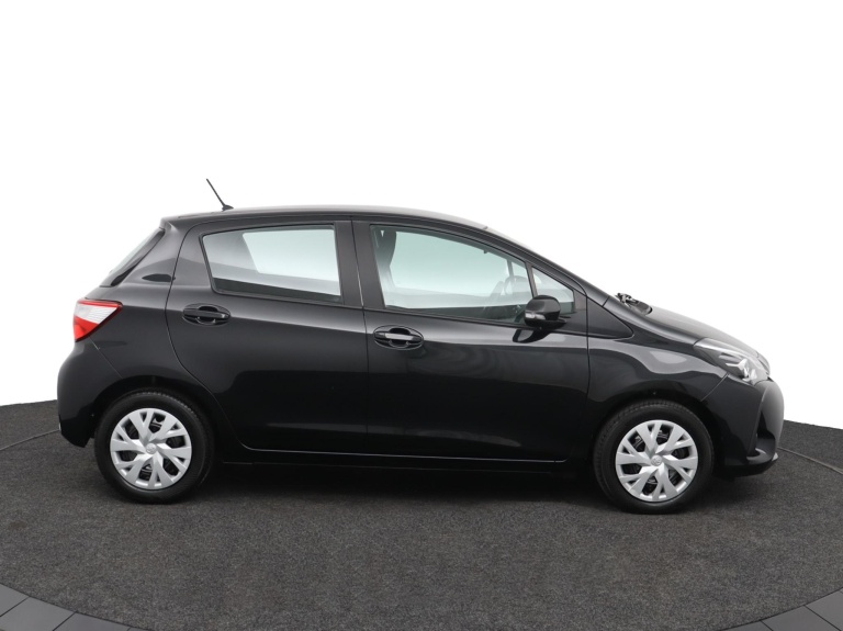 Toyota Yaris - 1.5 VVT-i Active 13