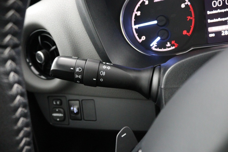 Toyota Yaris - 1.5 VVT-i Active 30