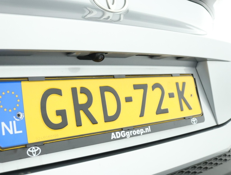 Toyota C-HR - 1.8 Hybrid 140 Dynamic 42