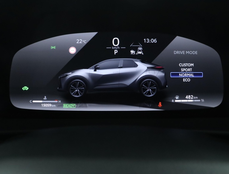 Toyota C-HR - 1.8 Hybrid 140 Dynamic 56
