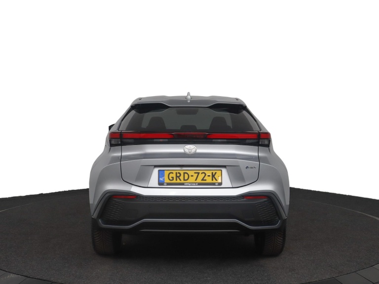 Toyota C-HR - 1.8 Hybrid 140 Dynamic 65