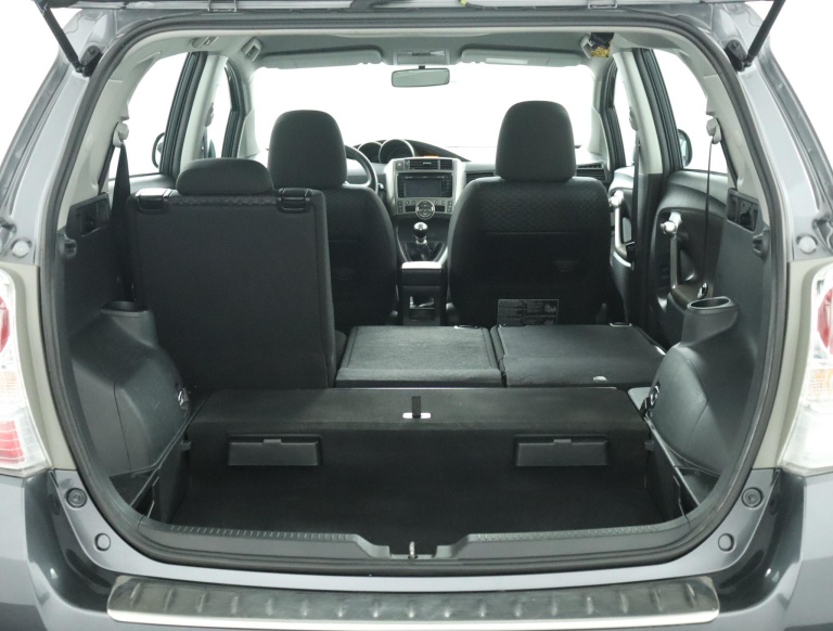 Toyota Verso - 1.8 VVT-i Aspiration 25