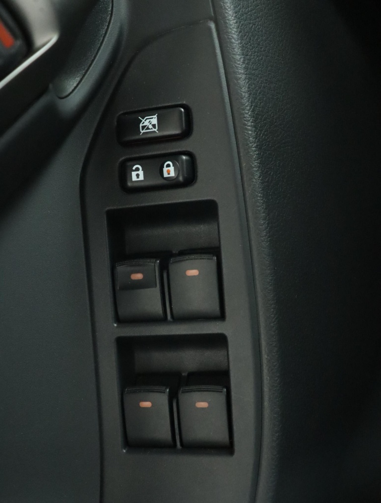Toyota Verso - 1.8 VVT-i Aspiration 28