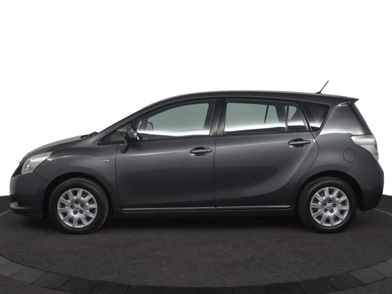 Toyota Verso - 1.8 VVT-i Aspiration 3