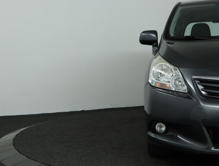 Toyota Verso - 1.8 VVT-i Aspiration 35