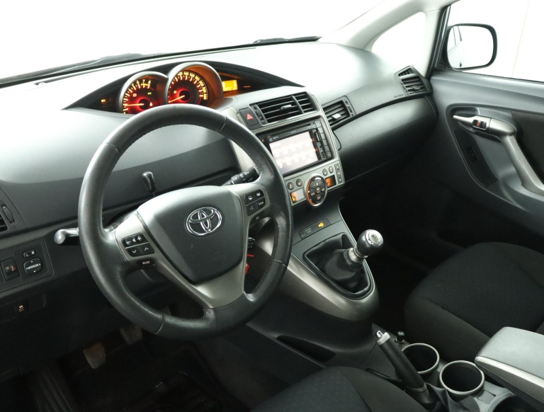 Toyota Verso - 1.8 VVT-i Aspiration 54