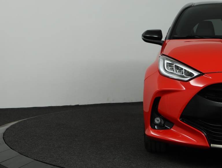 Toyota Yaris - 1.5 Hybrid Executive 36