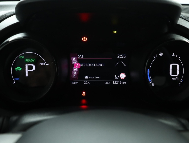 Toyota Yaris - 1.5 Hybrid Executive 46