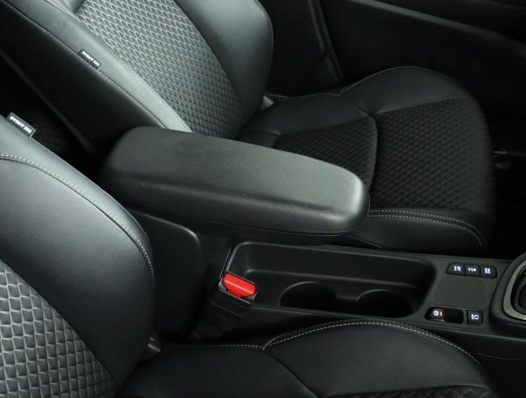 Toyota Yaris - 1.5 Hybrid Executive 67