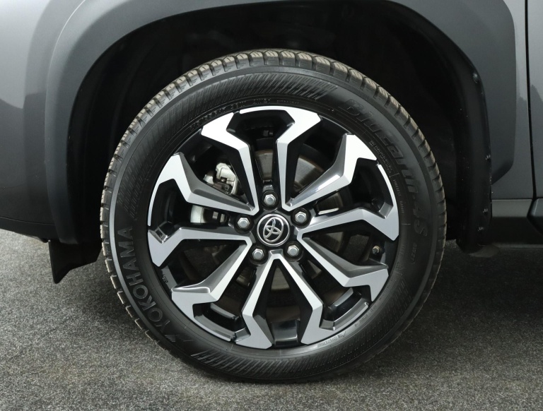 Toyota Yaris Cross - 1.5 Hybrid 115 First Edition 38