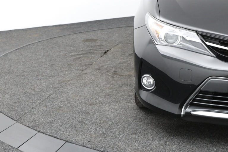 Toyota Auris Touring Sports - 1.8 Hybrid 36