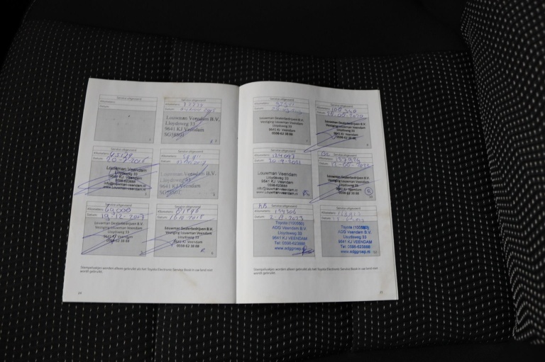 Toyota Auris Touring Sports - 1.8 Hybrid 47