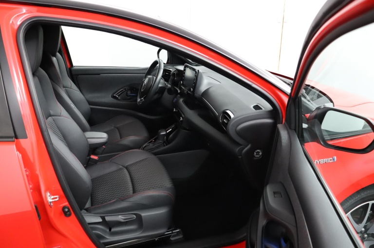 Toyota Yaris - 1.5 Hybrid Launch Edition 21