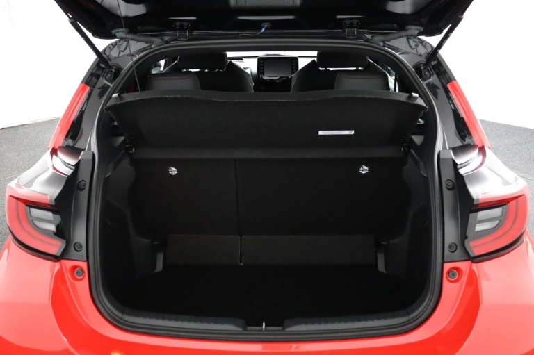 Toyota Yaris - 1.5 Hybrid Launch Edition 22