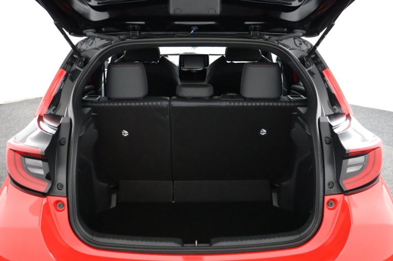 Toyota Yaris - 1.5 Hybrid Launch Edition 23