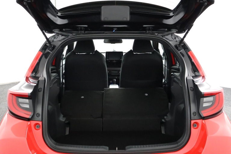 Toyota Yaris - 1.5 Hybrid Launch Edition 27