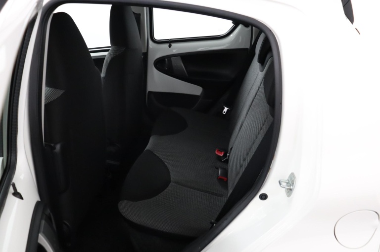 Toyota Aygo - 1.0 VVT-i Aspiration 17