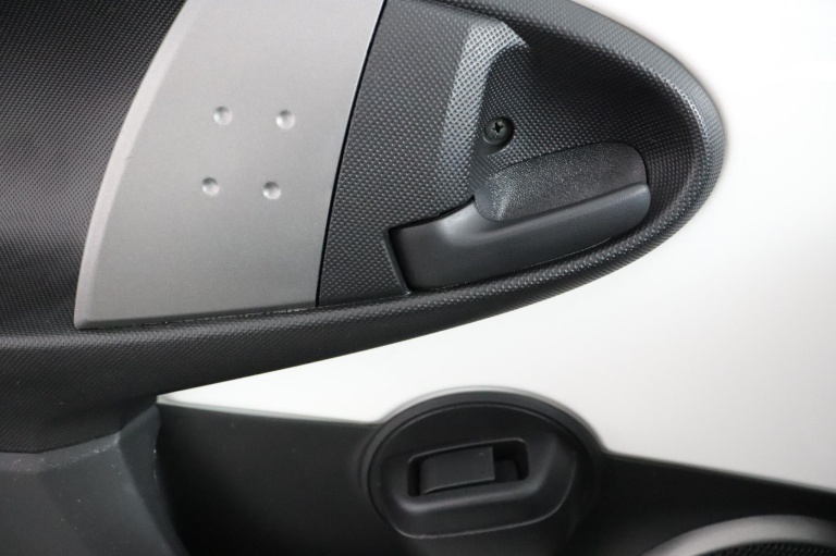 Toyota Aygo - 1.0 VVT-i Aspiration 27