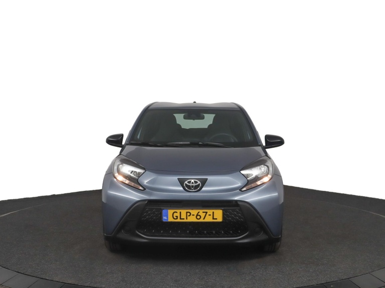 Toyota Aygo X - 1.0 VVT-i MT Play 16