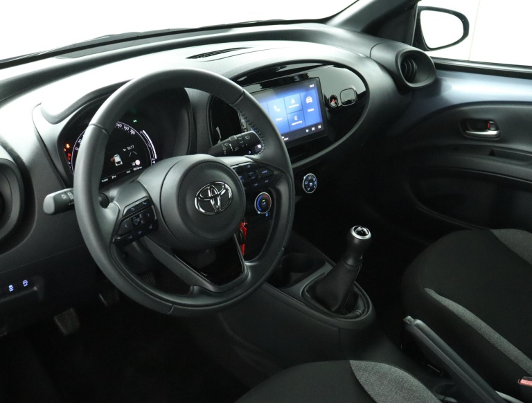 Toyota Aygo X - 1.0 VVT-i MT Play 53