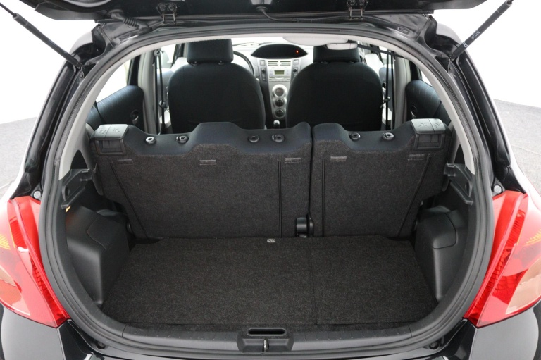 Toyota Yaris - 1.3 VVTi Luna MMT 23