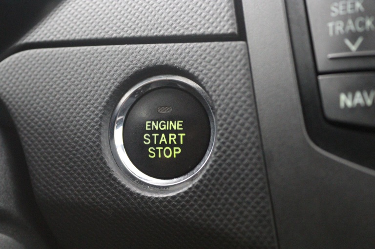 Toyota Yaris - 1.3 VVTi Luna MMT 37